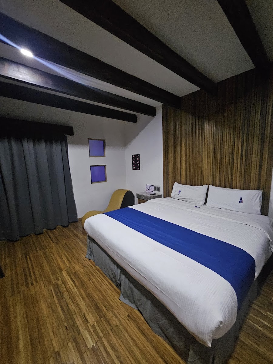 Motel Caresse photo 3