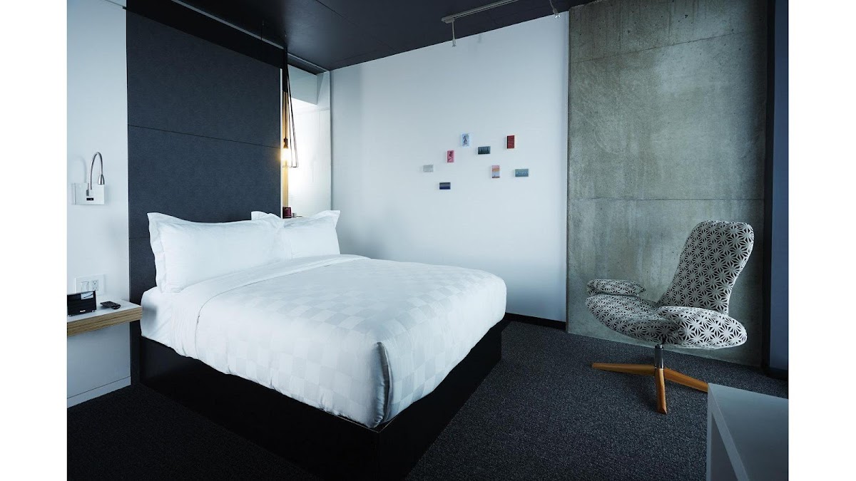 Alt Hotel Winnipeg photo 2