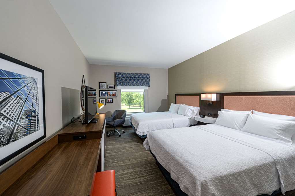 Hampton Inn & Suites Lenoir photo 2