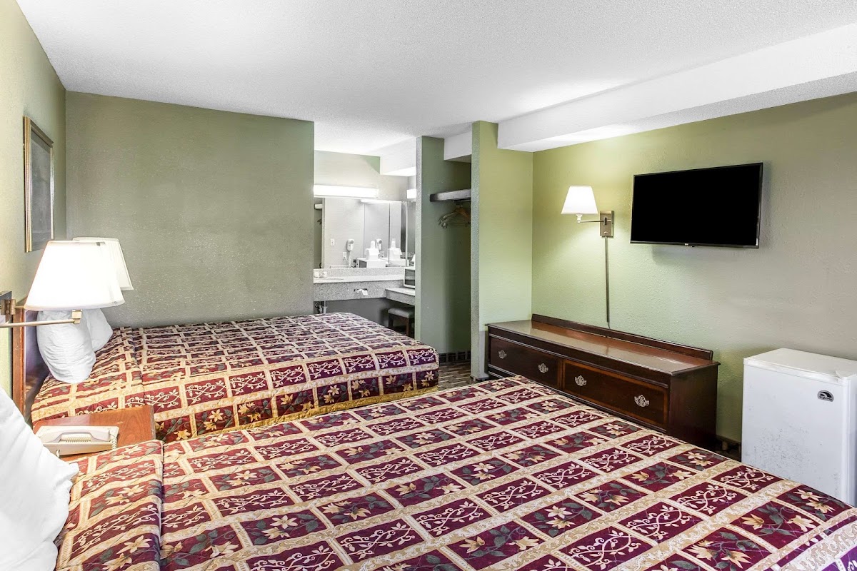 Rodeway Inn & Suites Smyrna - Nashville Area photo 2