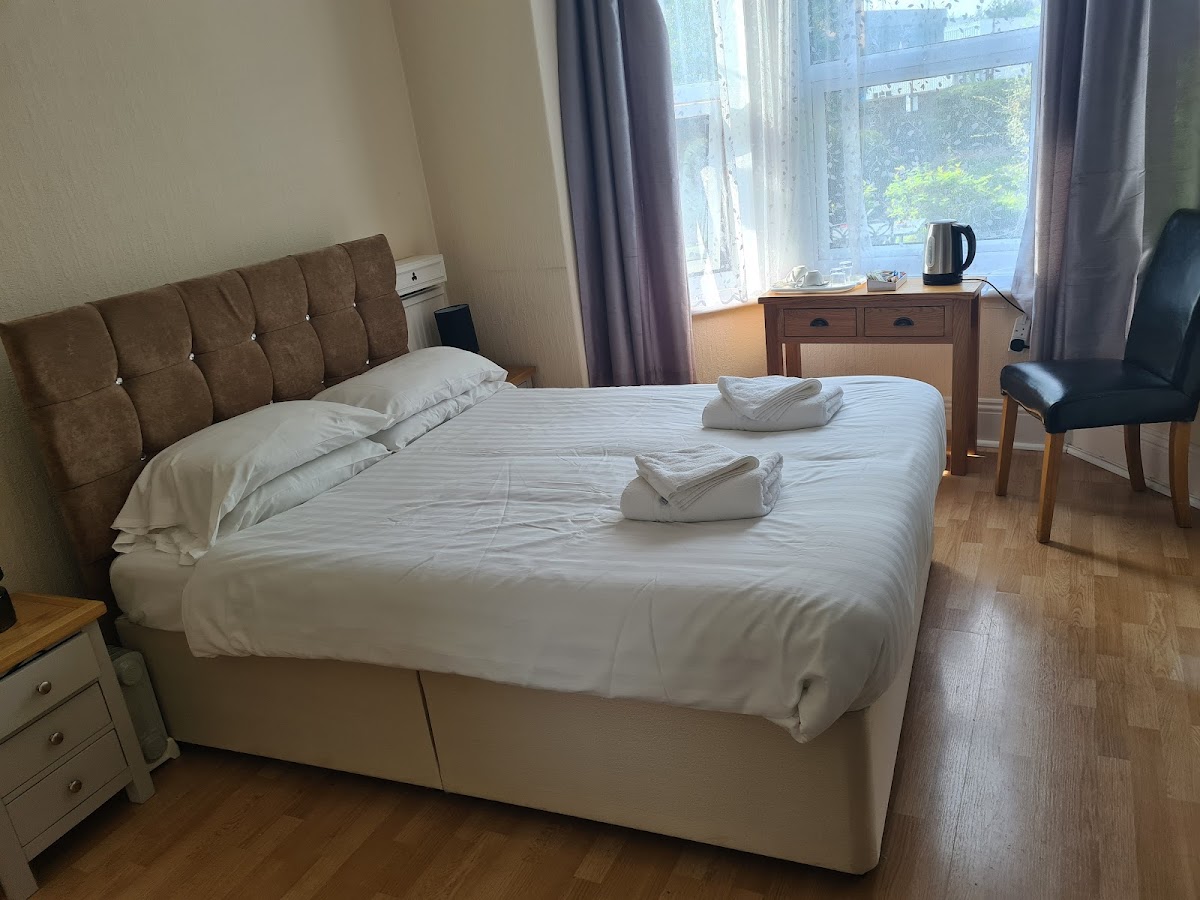 Crossways Guest House photo 2