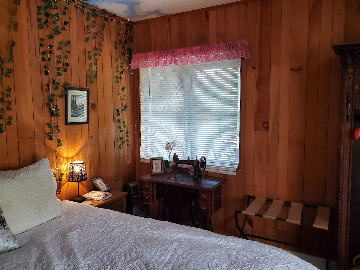 Wikiup Hummingbird Hotel photo 2