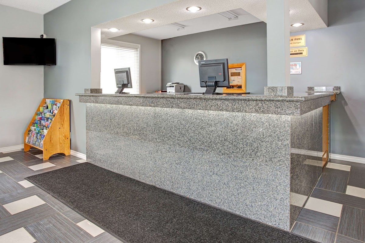 Howard Johnson by Wyndham Gananoque photo 3