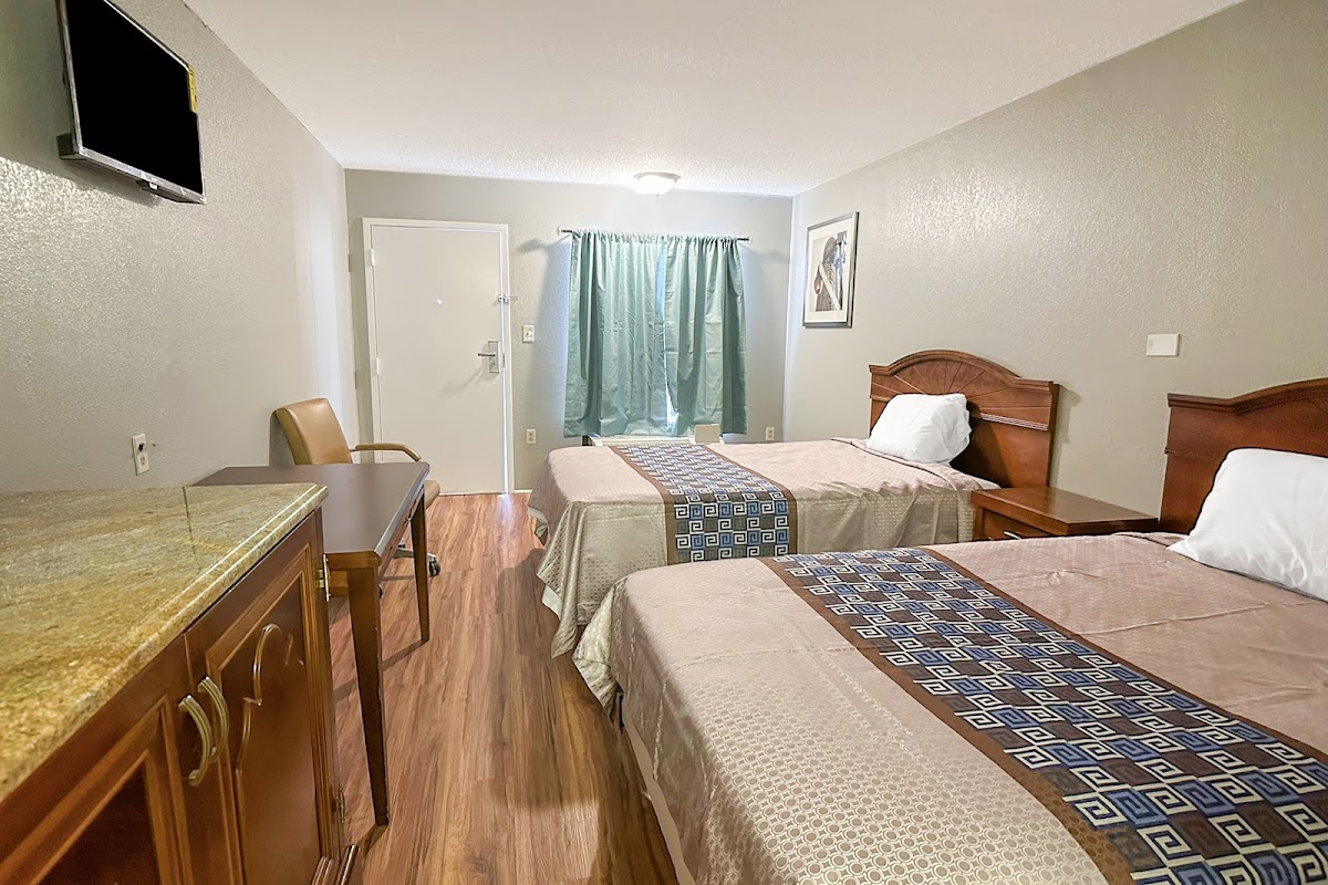 Hahira Inn By OYO near Valdosta photo 2