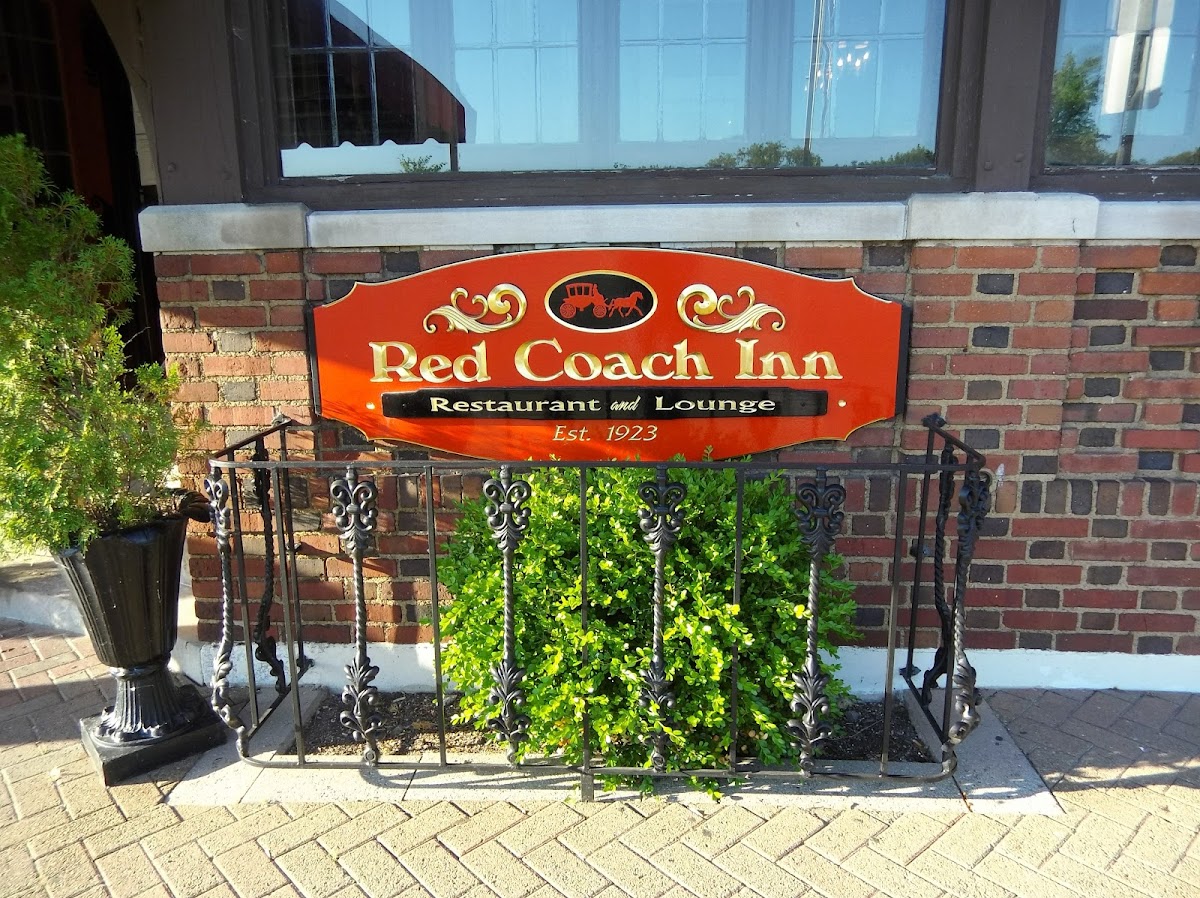 Red Coach Inn