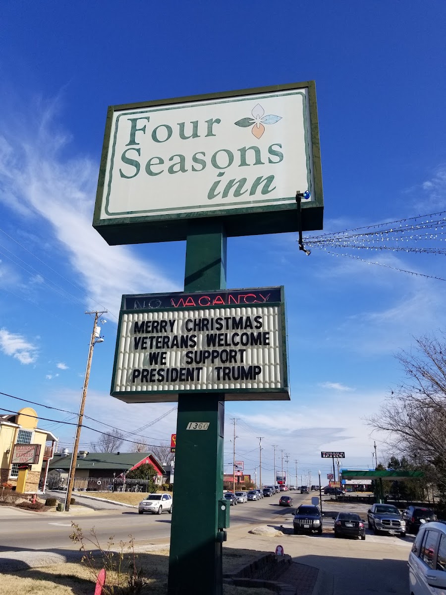 Four Seasons Inn-Branson photo 3