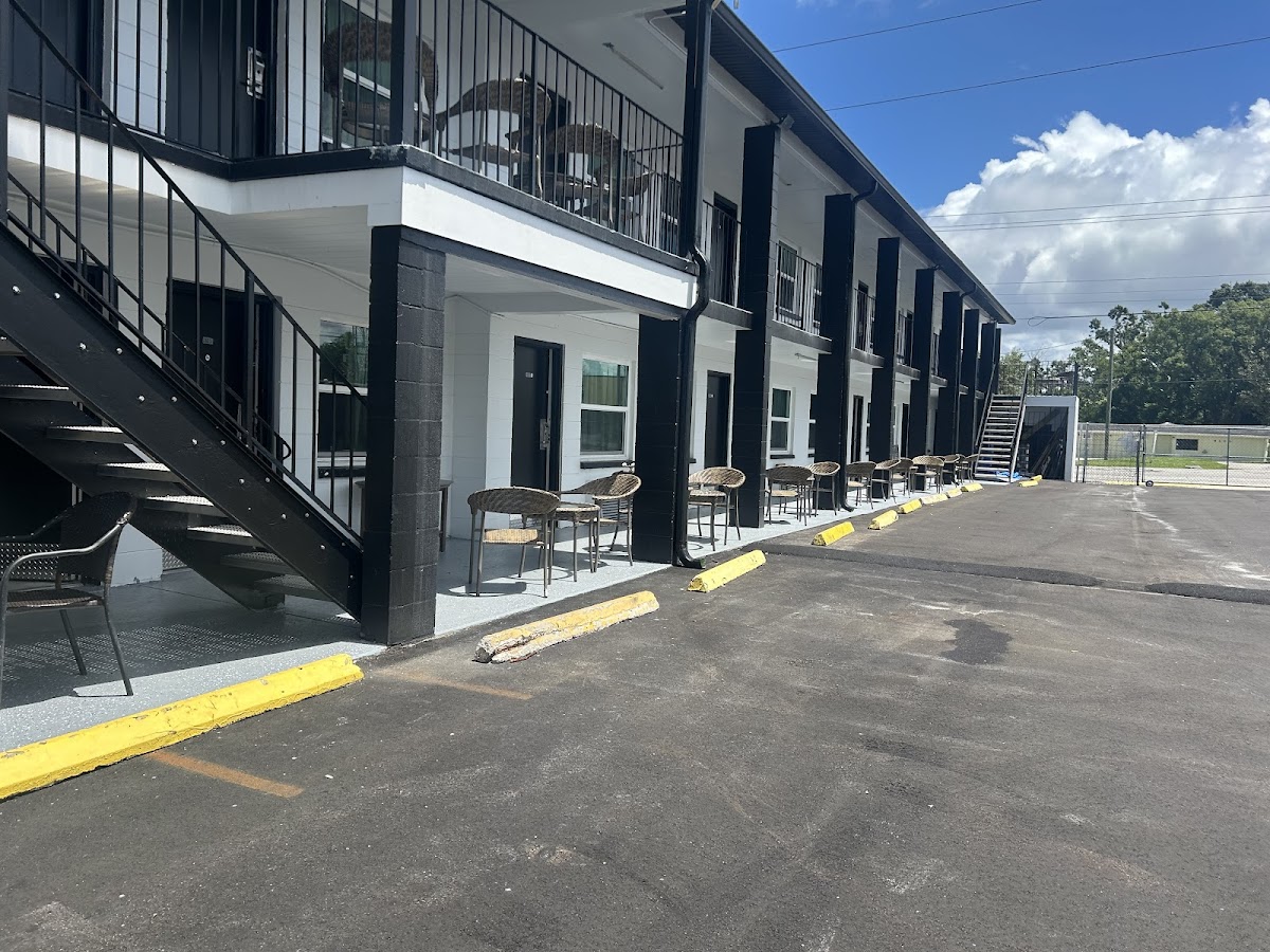 Garden View Motel