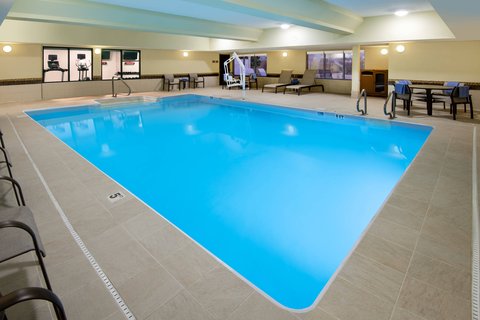 Courtyard by Marriott Indianapolis at the Capitol photo 3