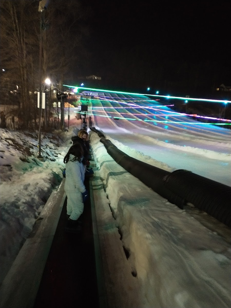 Vertical Descent Tubing Park photo 3