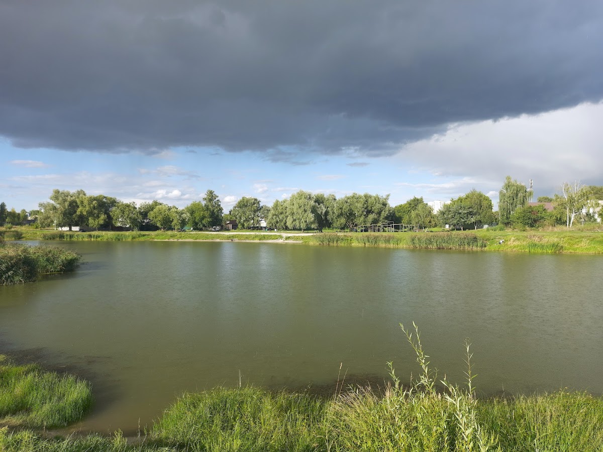 Knyazhyts'ke Lake