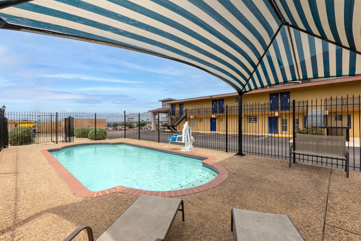 Travelodge by Wyndham New Braunfels photo 3