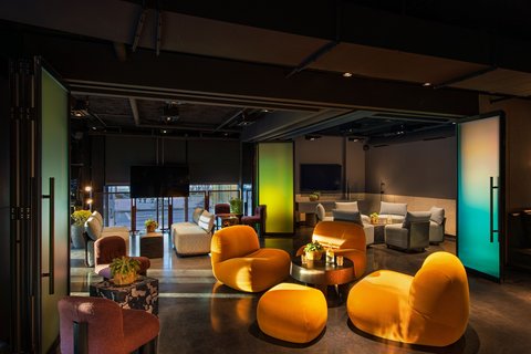 Moxy Downtown Los Angeles photo 3