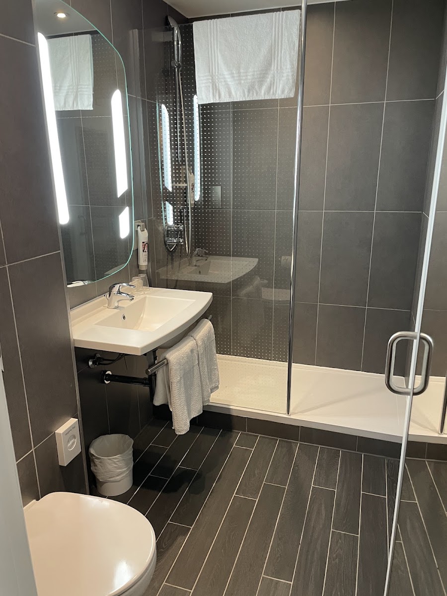 ibis London Thurrock M25 photo 3
