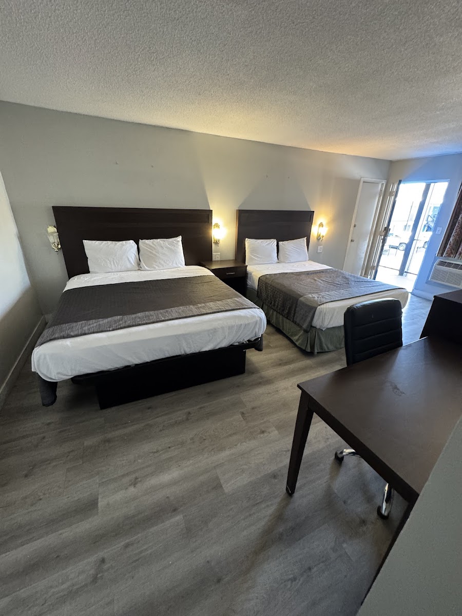 Holiday Lodge Wenatchee