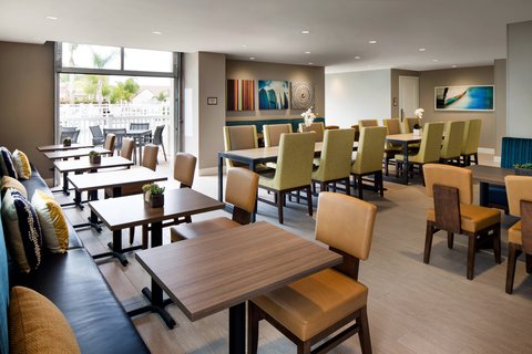 Residence Inn by Marriott Los Angeles Torrance/Redondo Beach photo 2
