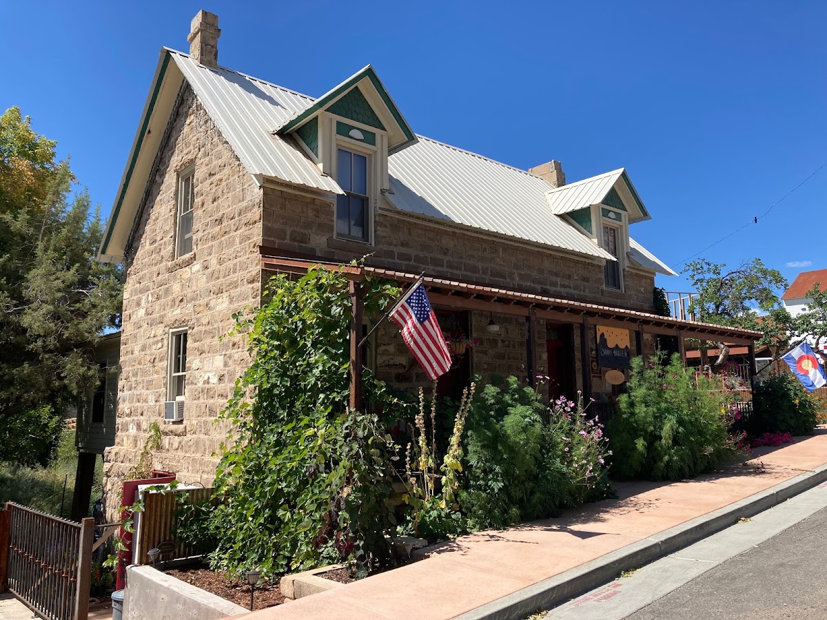 Stone House Inn