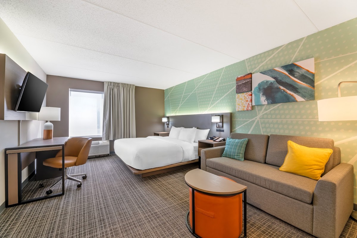 Comfort Inn & Suites Madison East - Monona photo 2