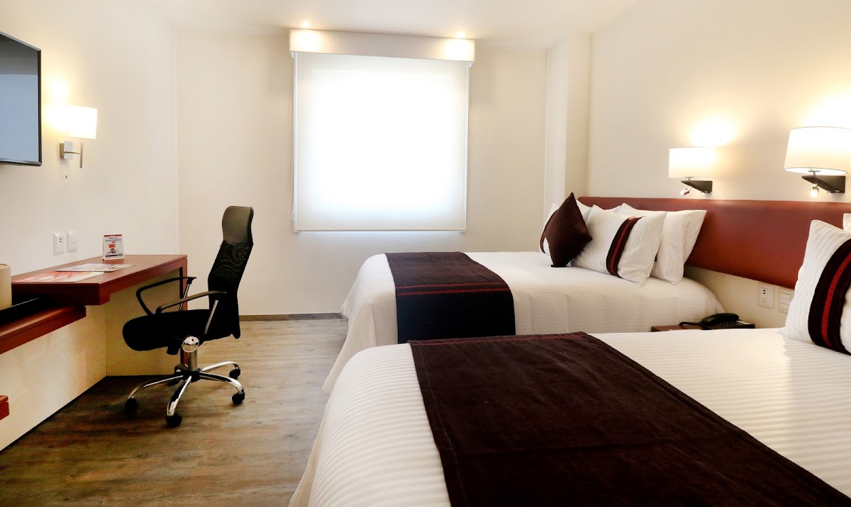 Hotel Misión Express San Juan Del Río photo 2