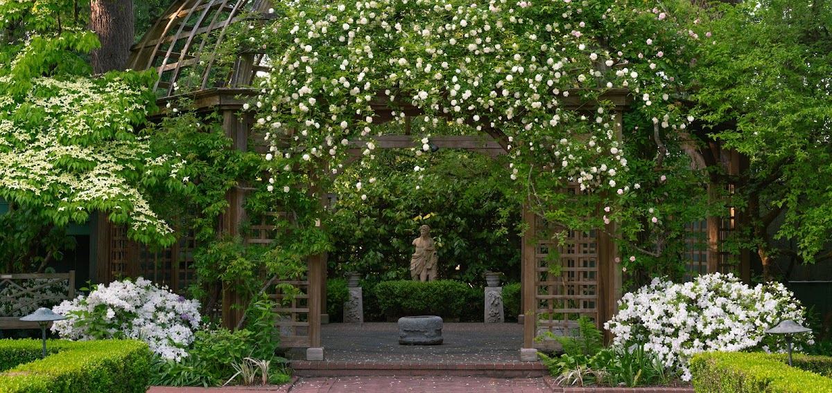 Lakewold Gardens