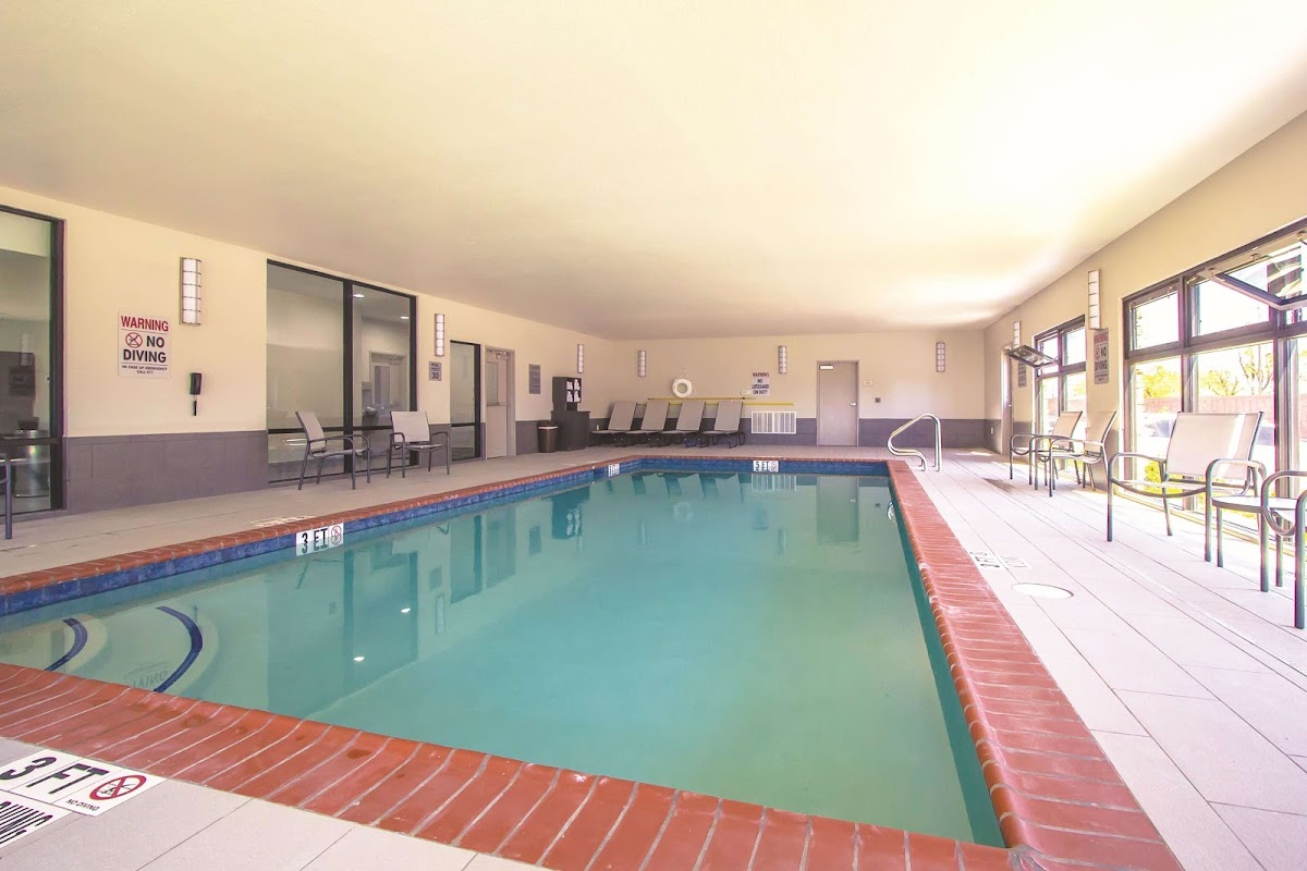 La Quinta Inn & Suites by Wyndham Pampa photo 3