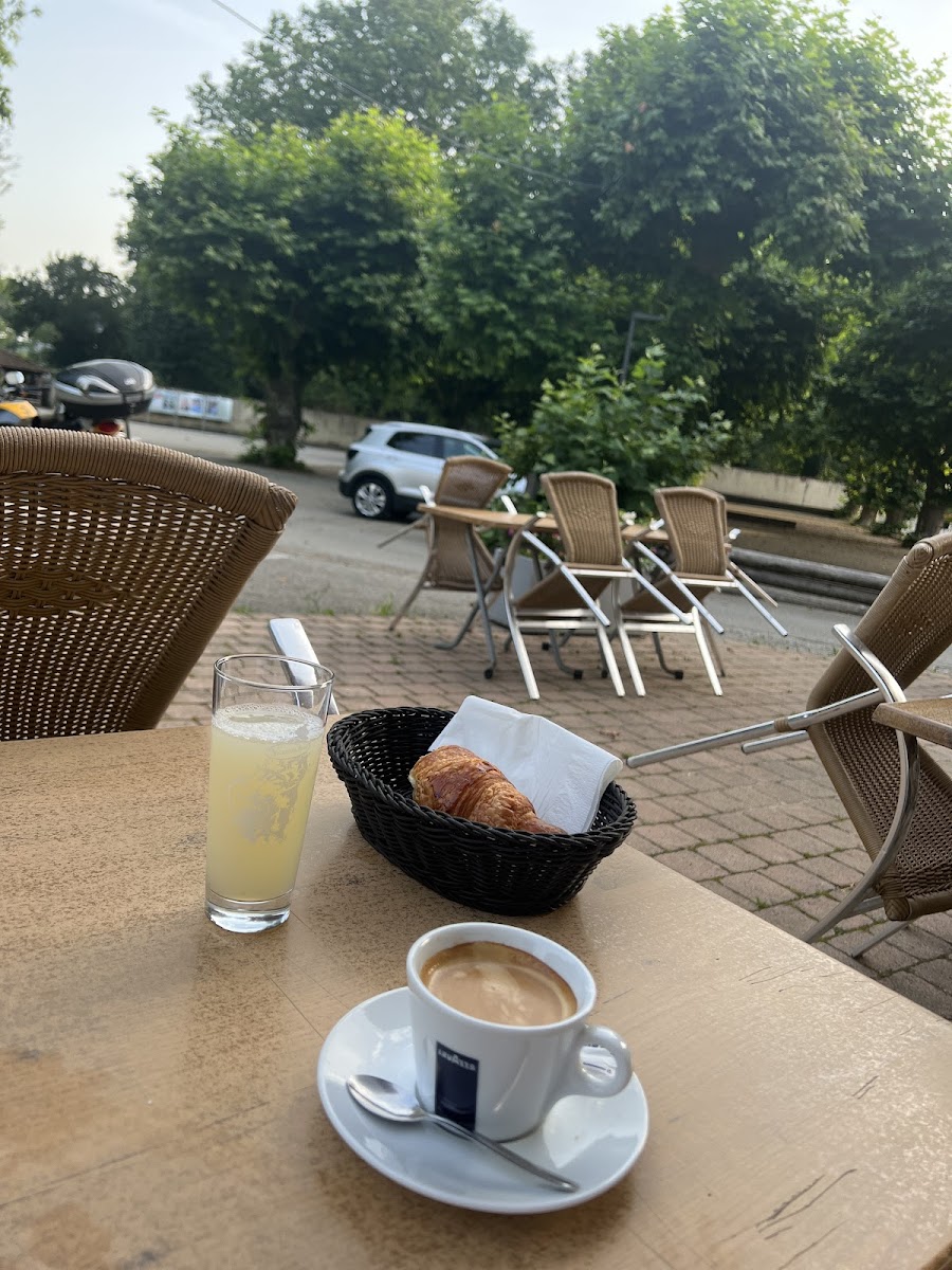 Café du Lac photo 3