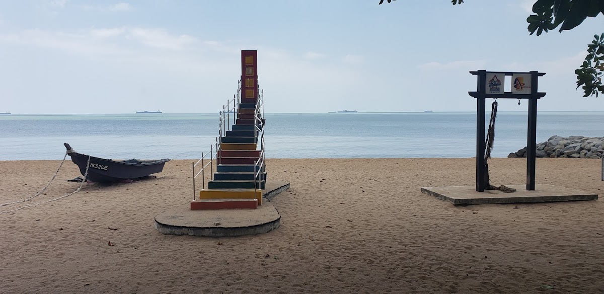 Pantai Pengkalan Balak