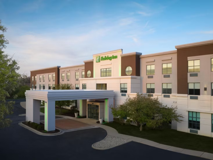 Holiday Inn Cincinnati - Liberty Way by IHG