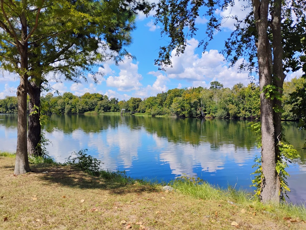 Earle May Boat Basin Park