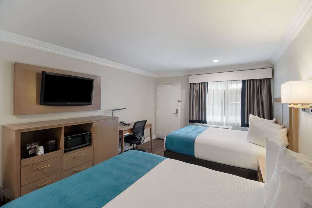 Best Western Woodland Hills Inn photo 2