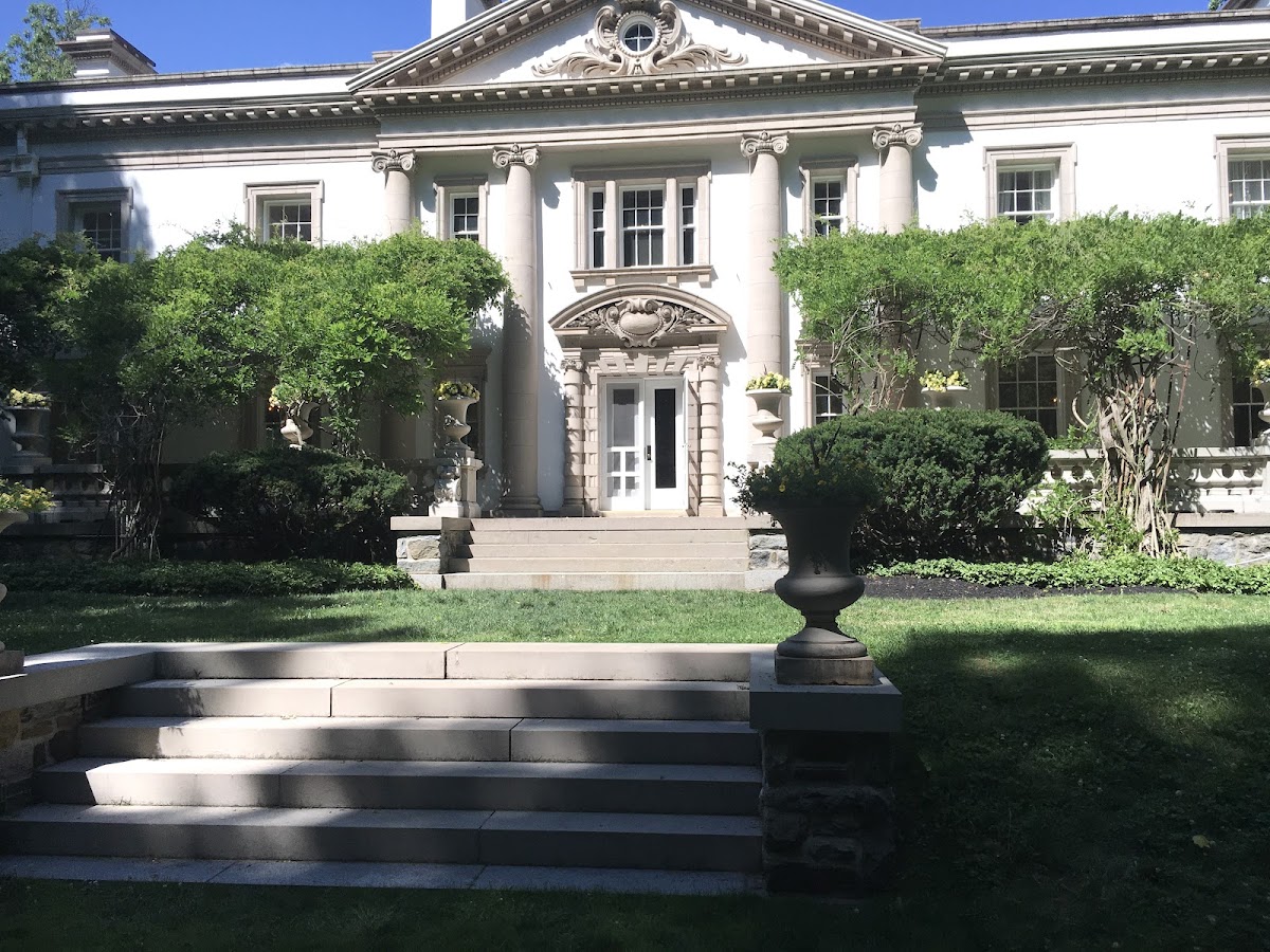 The Liriodendron Mansion