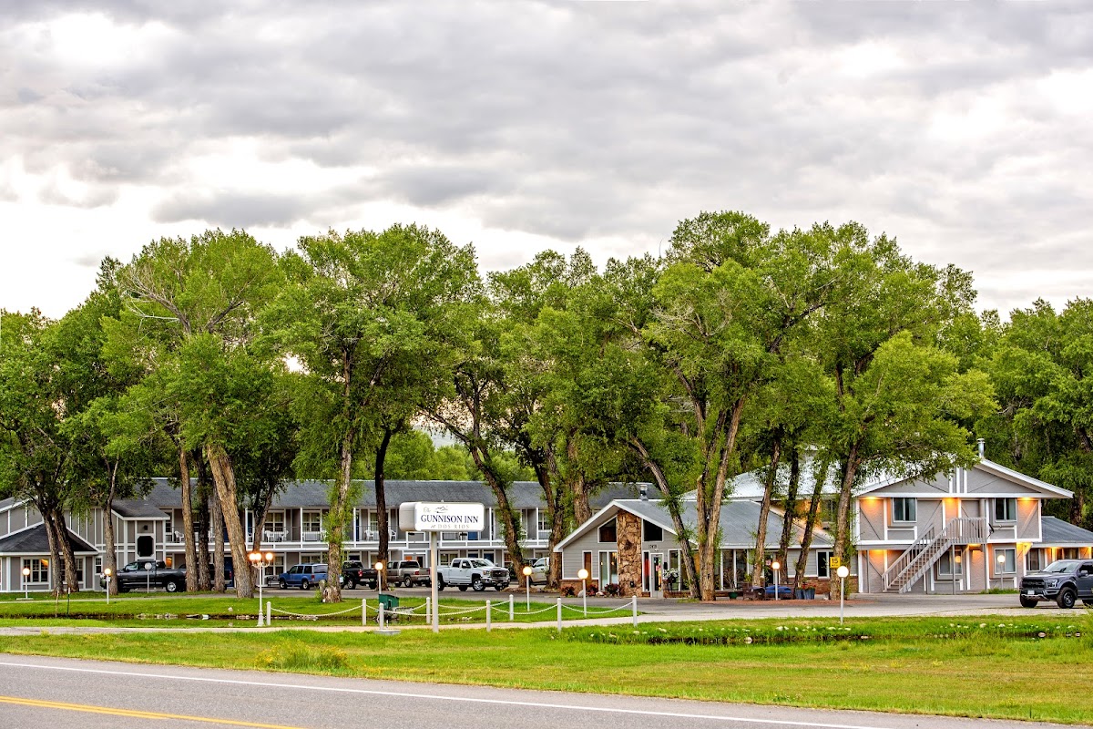 The Gunnison Inn at Dos Rios