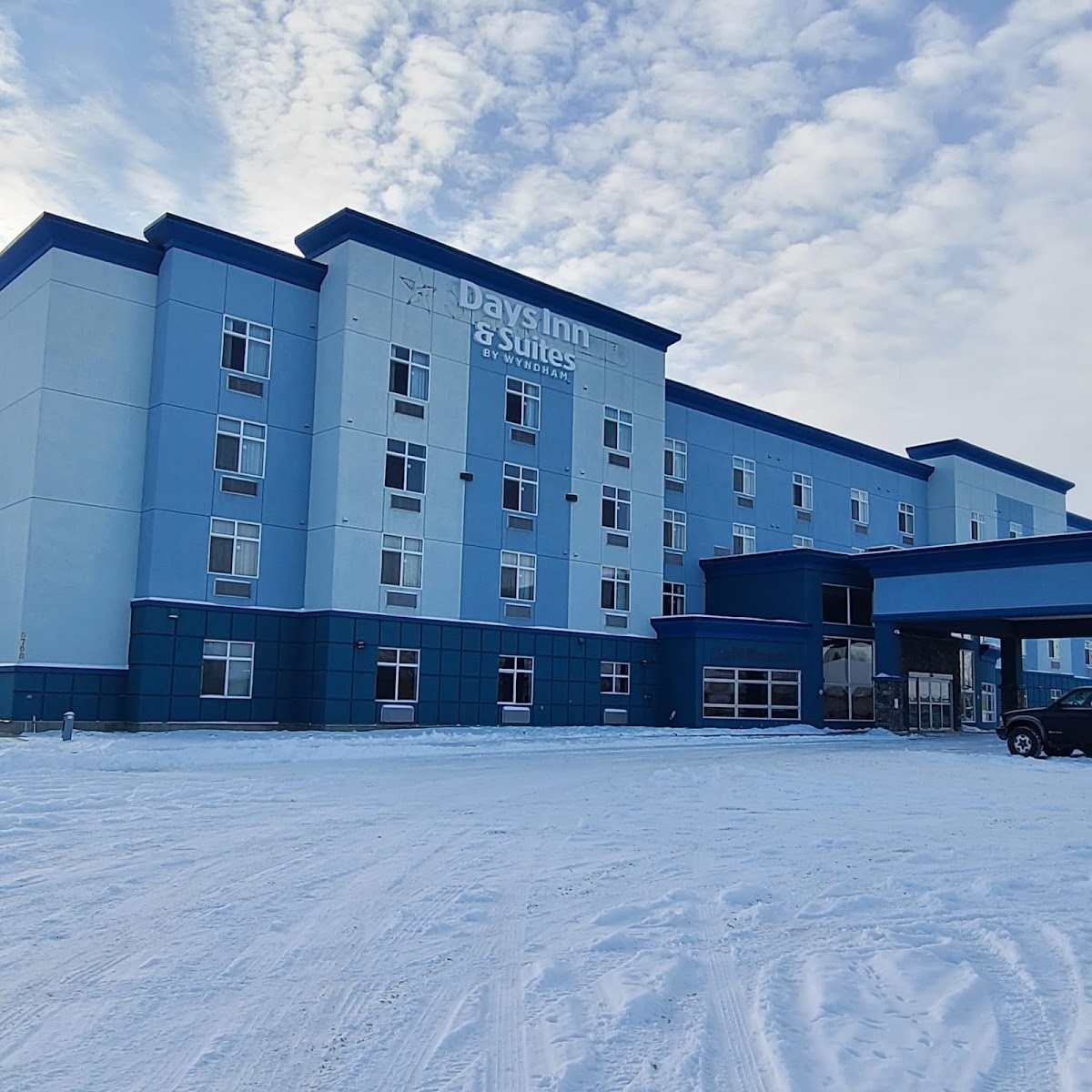 Days Inn & Suites by Wyndham Fort Saskatchewan