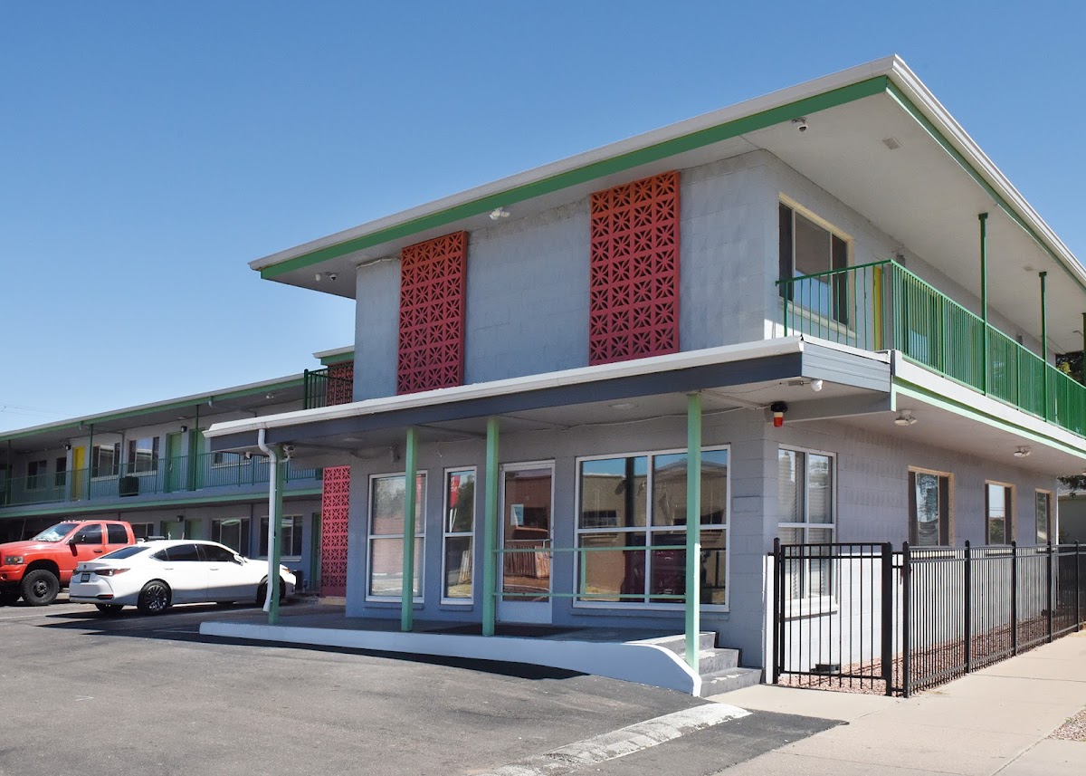Greeley University Inn