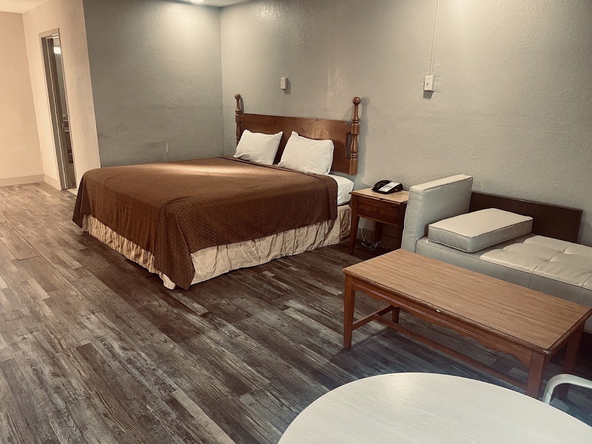 Economy Hotel San Antonio photo 2