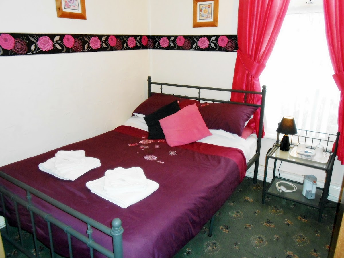 Newlands Hotel photo 2