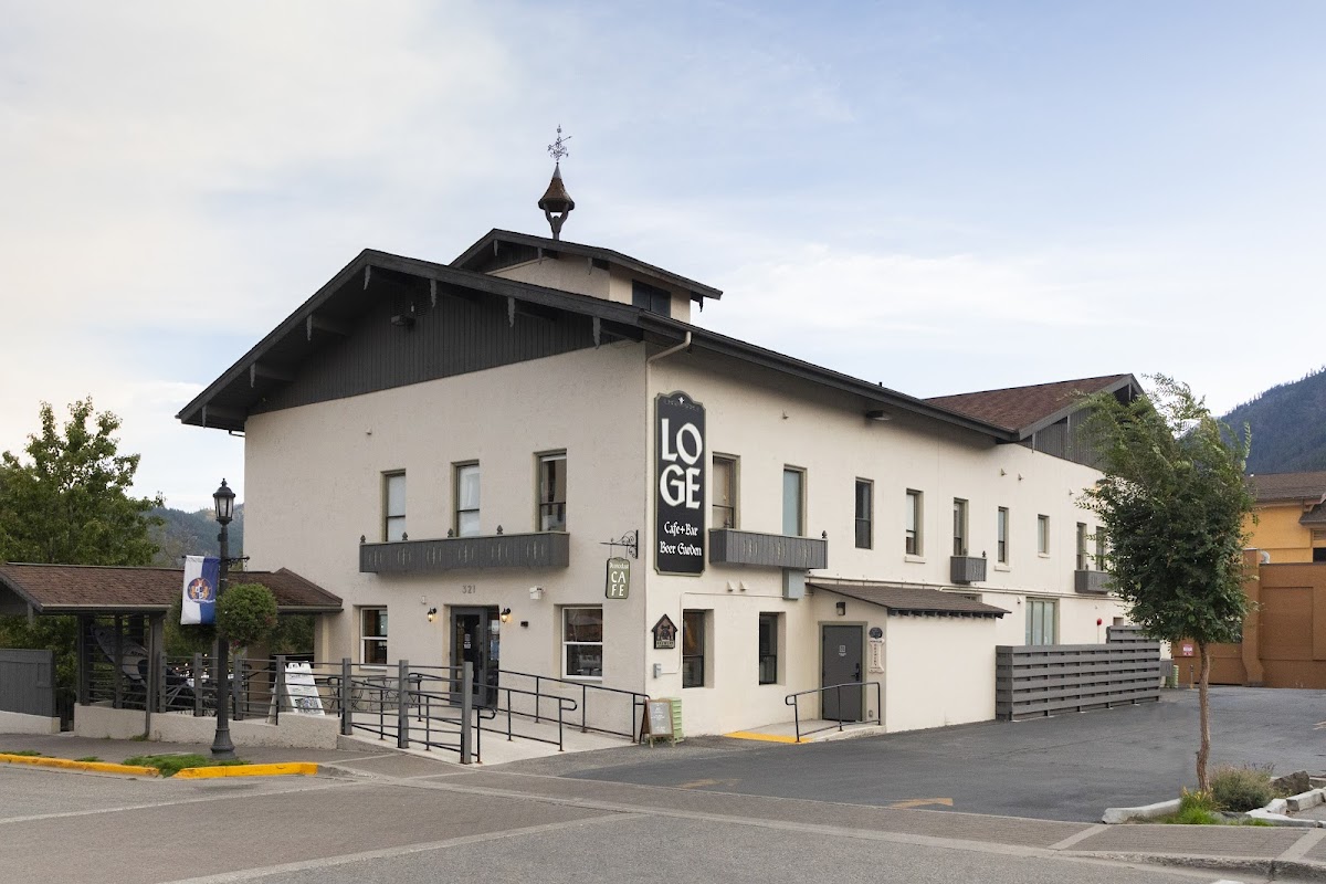 LOGE Leavenworth Downtown photo 3