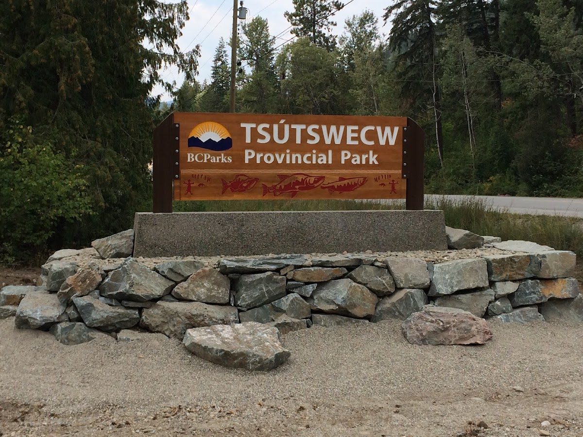 Tsutswecw Provincial Park