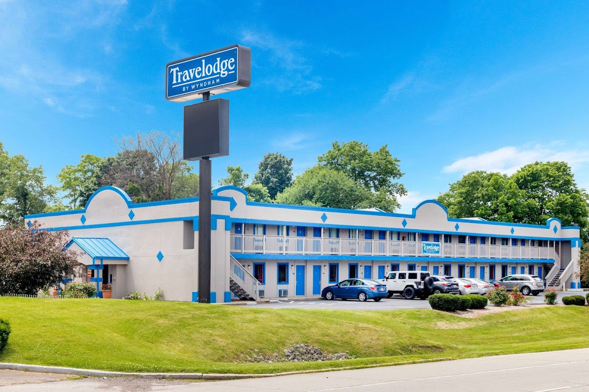 Travelodge by Wyndham Richmond IN
