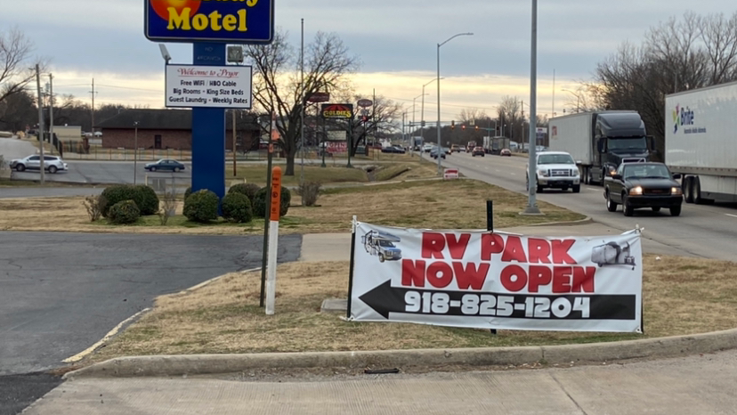 Holiday Motel and RV park