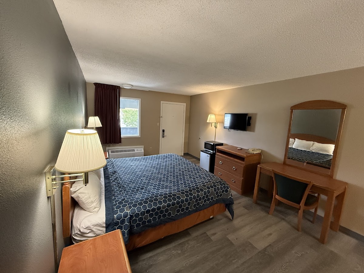 Knights Inn Crawfordsville photo 2