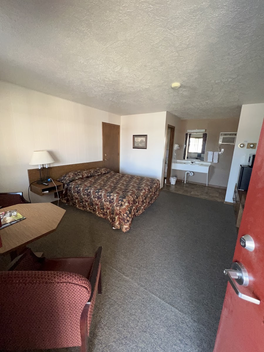Raine Motel