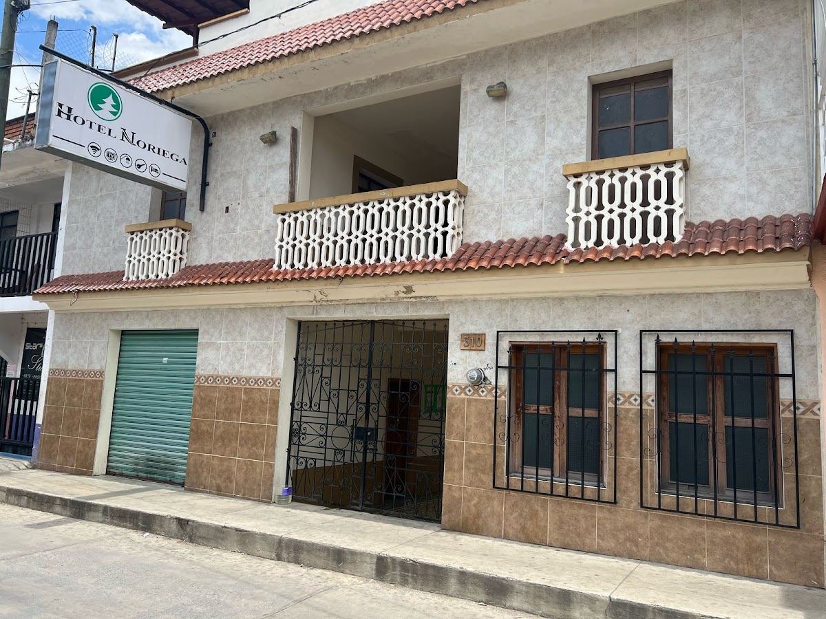 Hotel Noriega