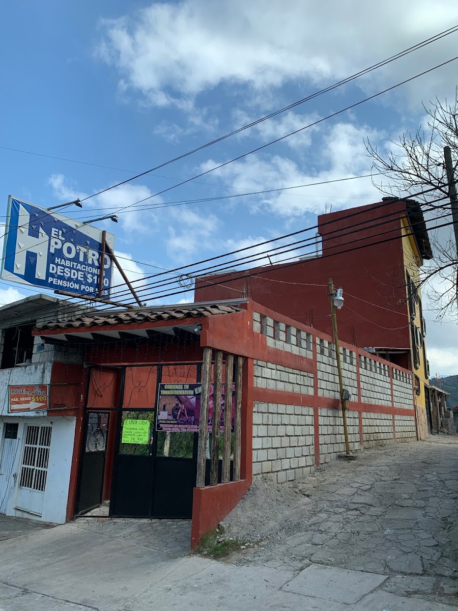 Hotel El Potro