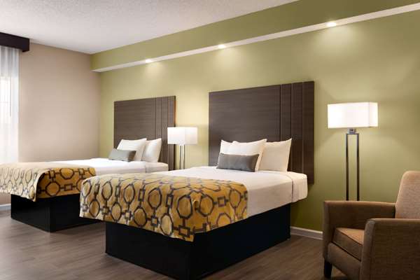 Baymont by Wyndham Ormond Beach photo 2