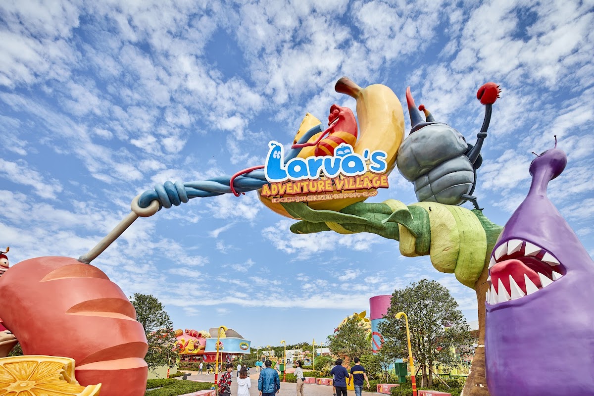 Shinhwa Theme Park