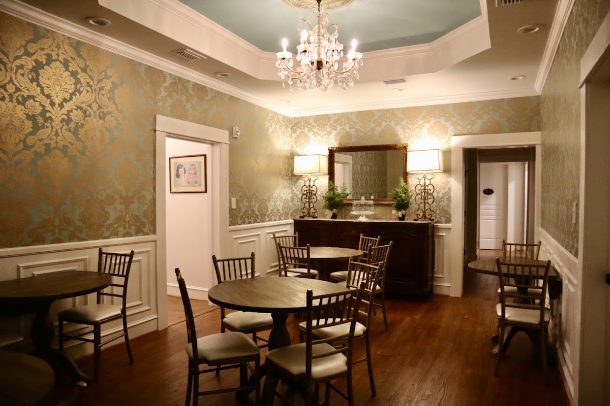 The Holley House Bed & Breakfast photo 3