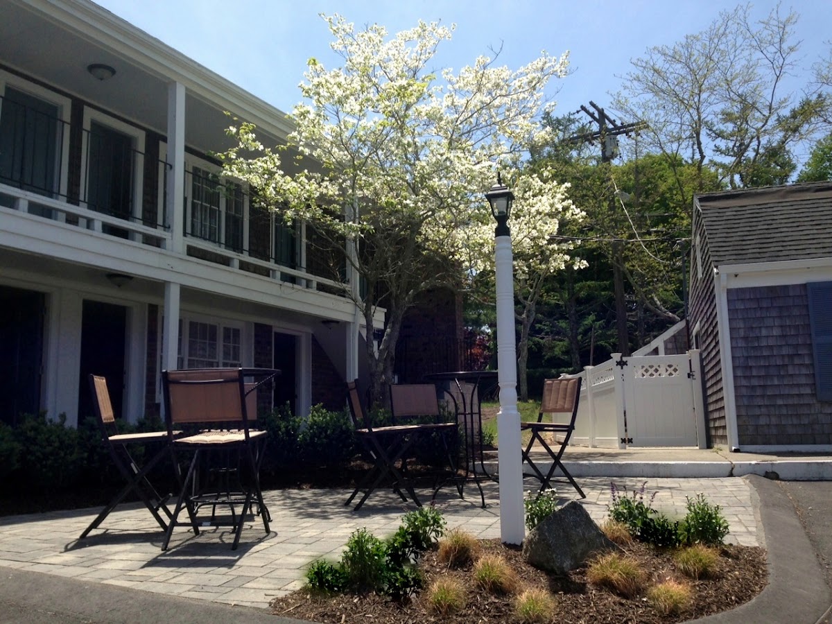 Craigville Beach Inn photo 3