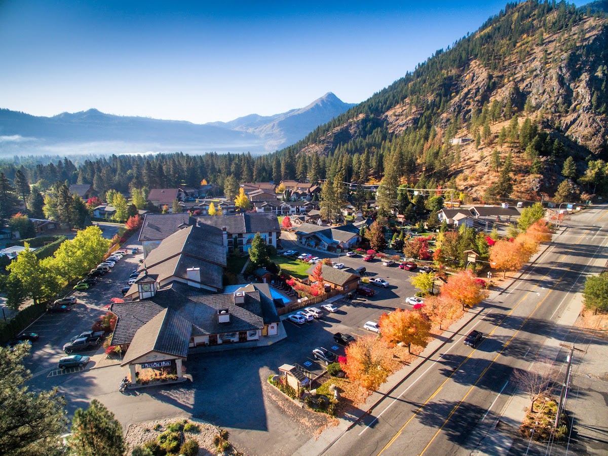 Icicle Village Resort photo 3