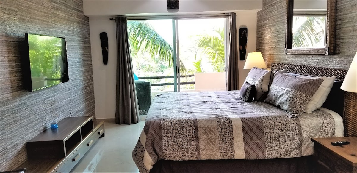 CONDO BELLMARE