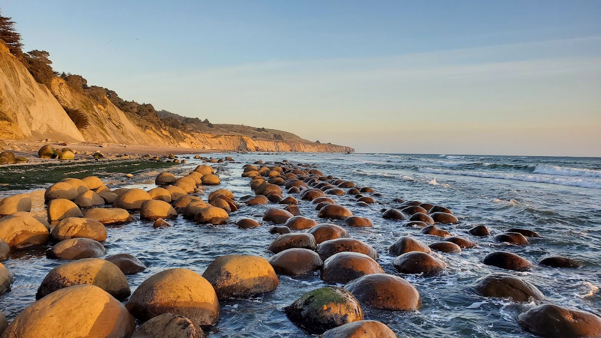 Bowling Ball Beach